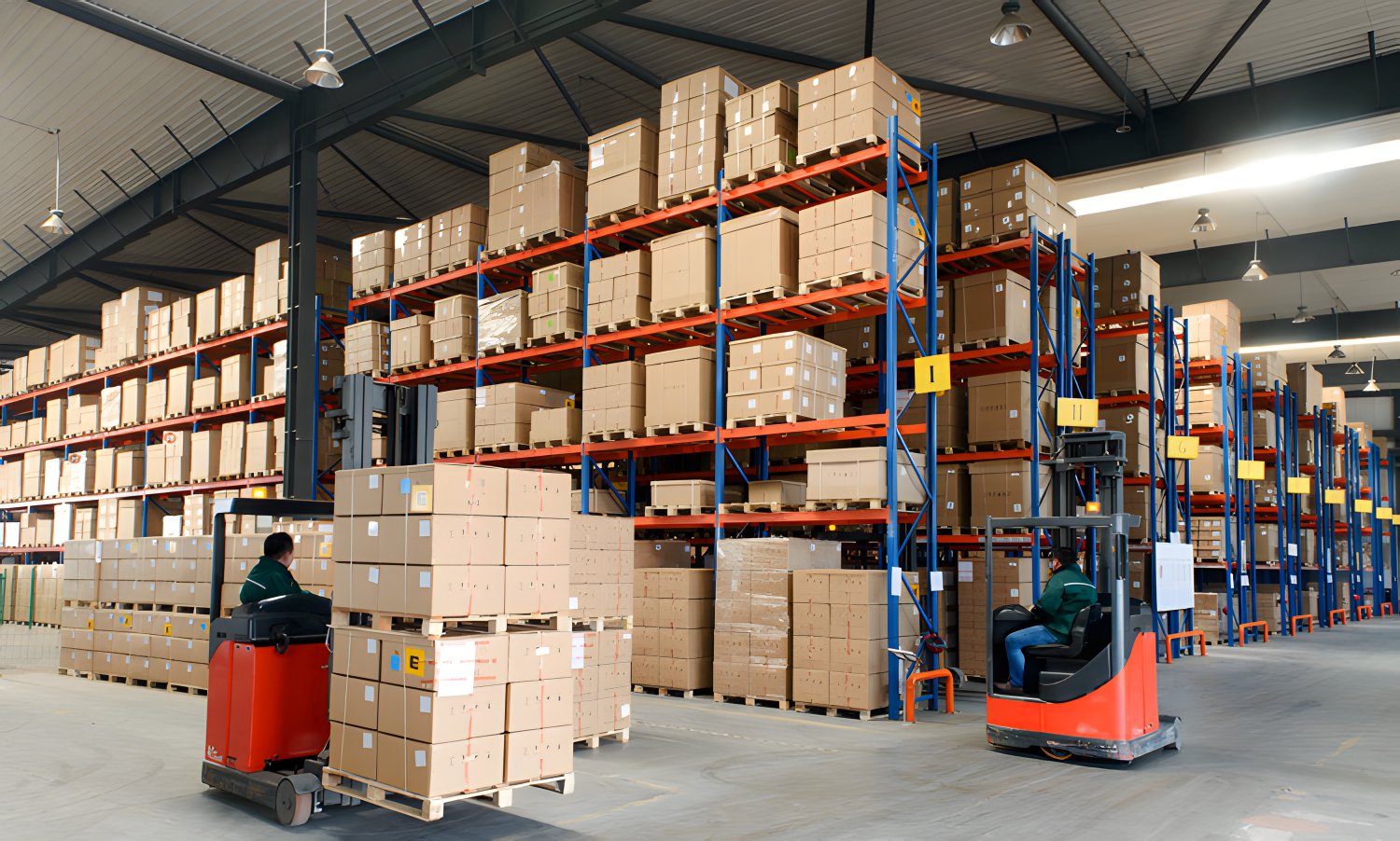 鄭州市重型貨架在倉儲物流領(lǐng)域的重要作用